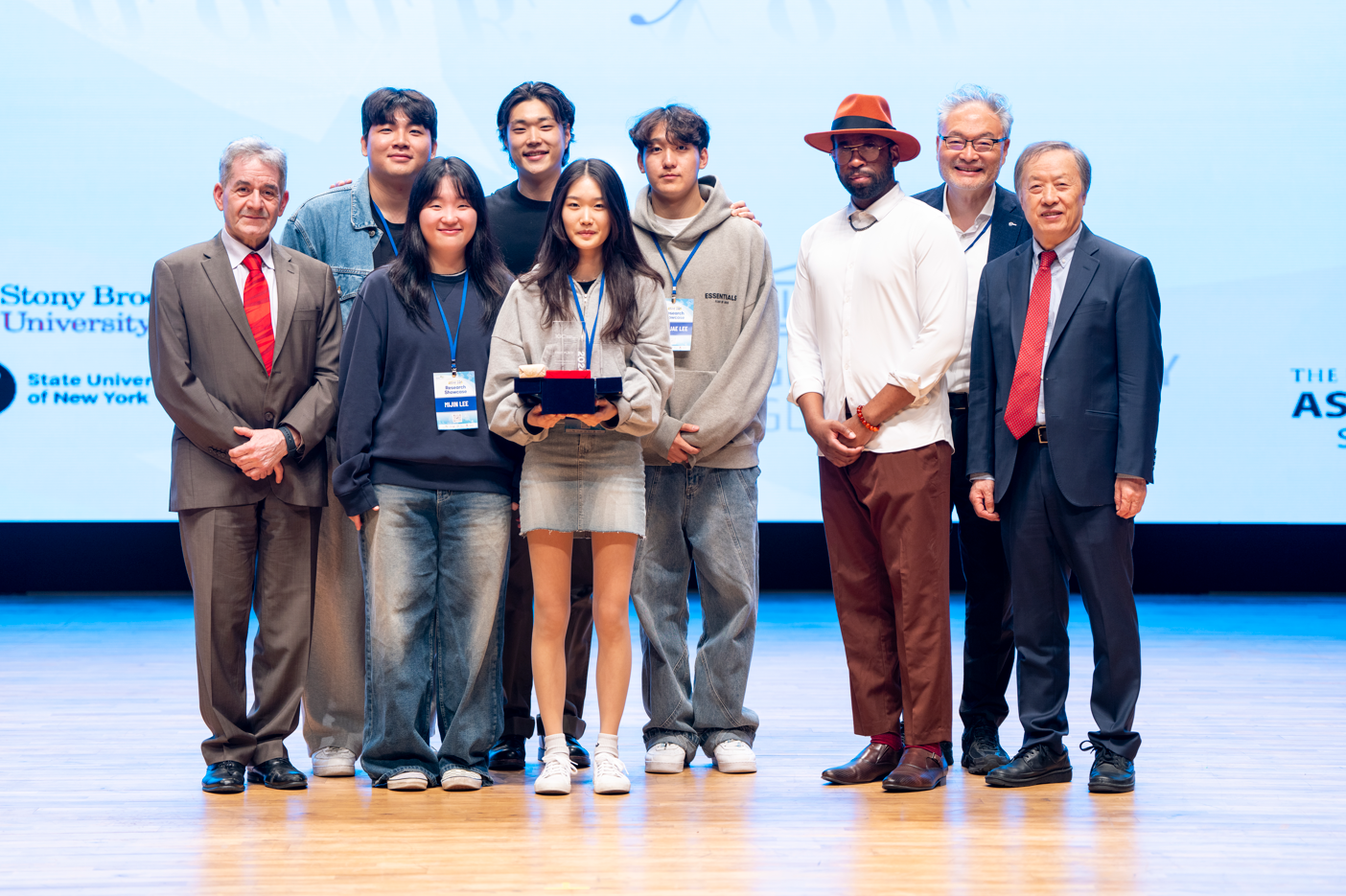 SUNY Korea Students Take First Place in the 2024 IGC Research Showcase image